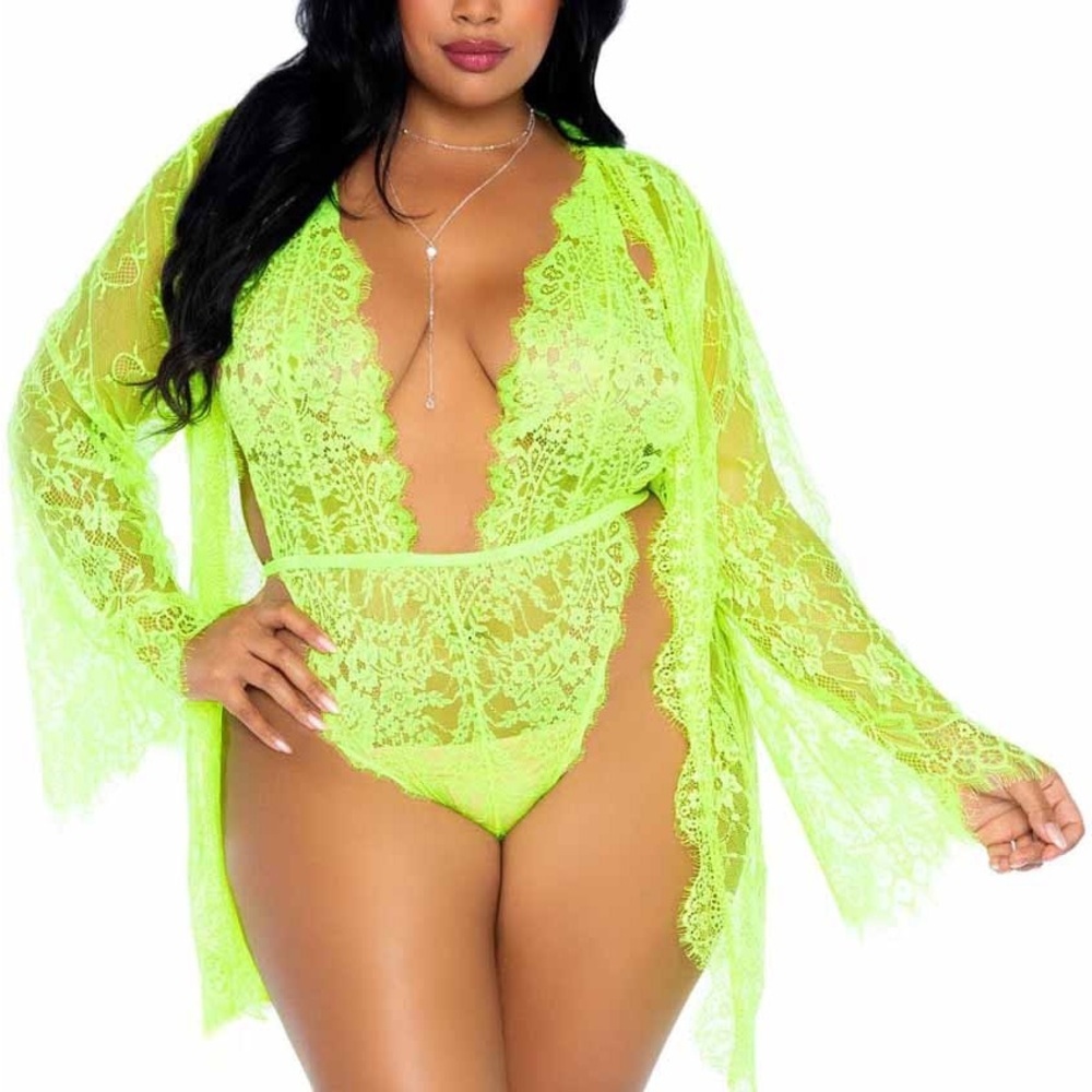 Plus‎ Size Floral Lace Teddy And Matching Robe By Leg Avenue